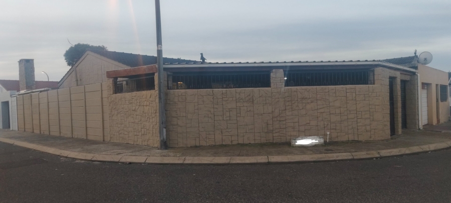 3 Bedroom Property for Sale in Portlands Western Cape